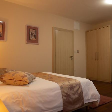 ザダル ルーム スカロップ Bed & Breakfast エクステリア 写真