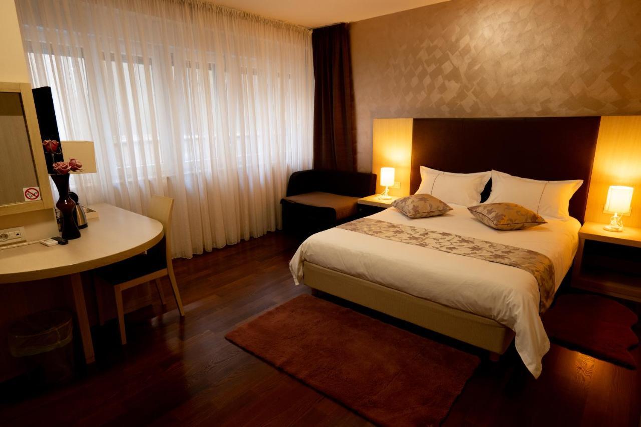 ザダル ルーム スカロップ Bed & Breakfast エクステリア 写真