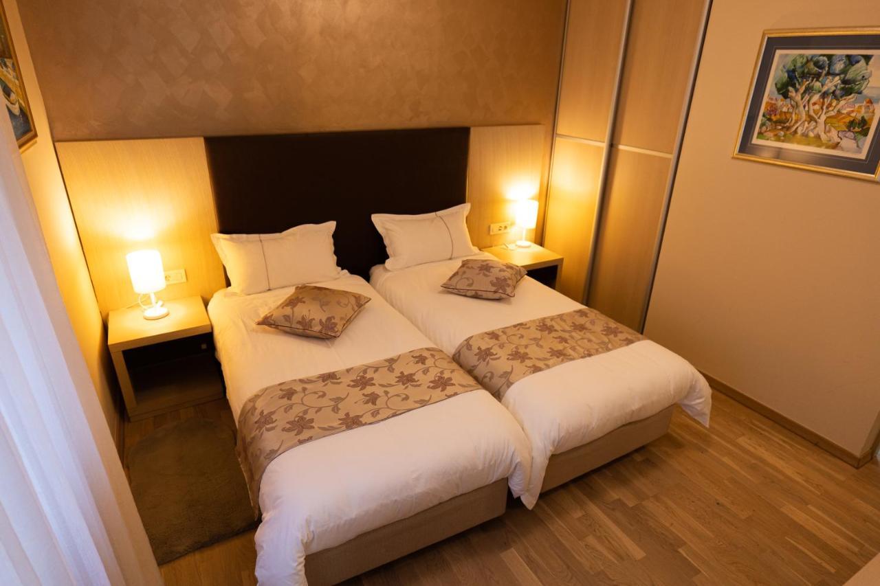 ザダル ルーム スカロップ Bed & Breakfast エクステリア 写真