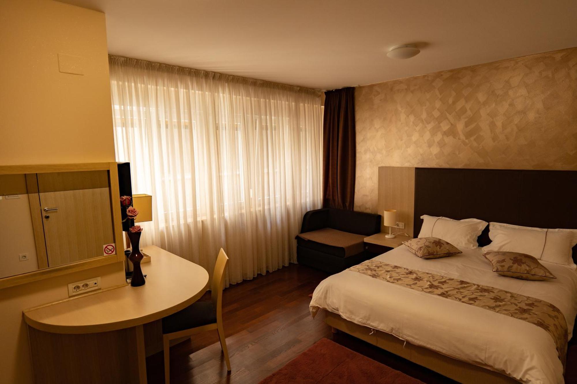 ザダル ルーム スカロップ Bed & Breakfast エクステリア 写真